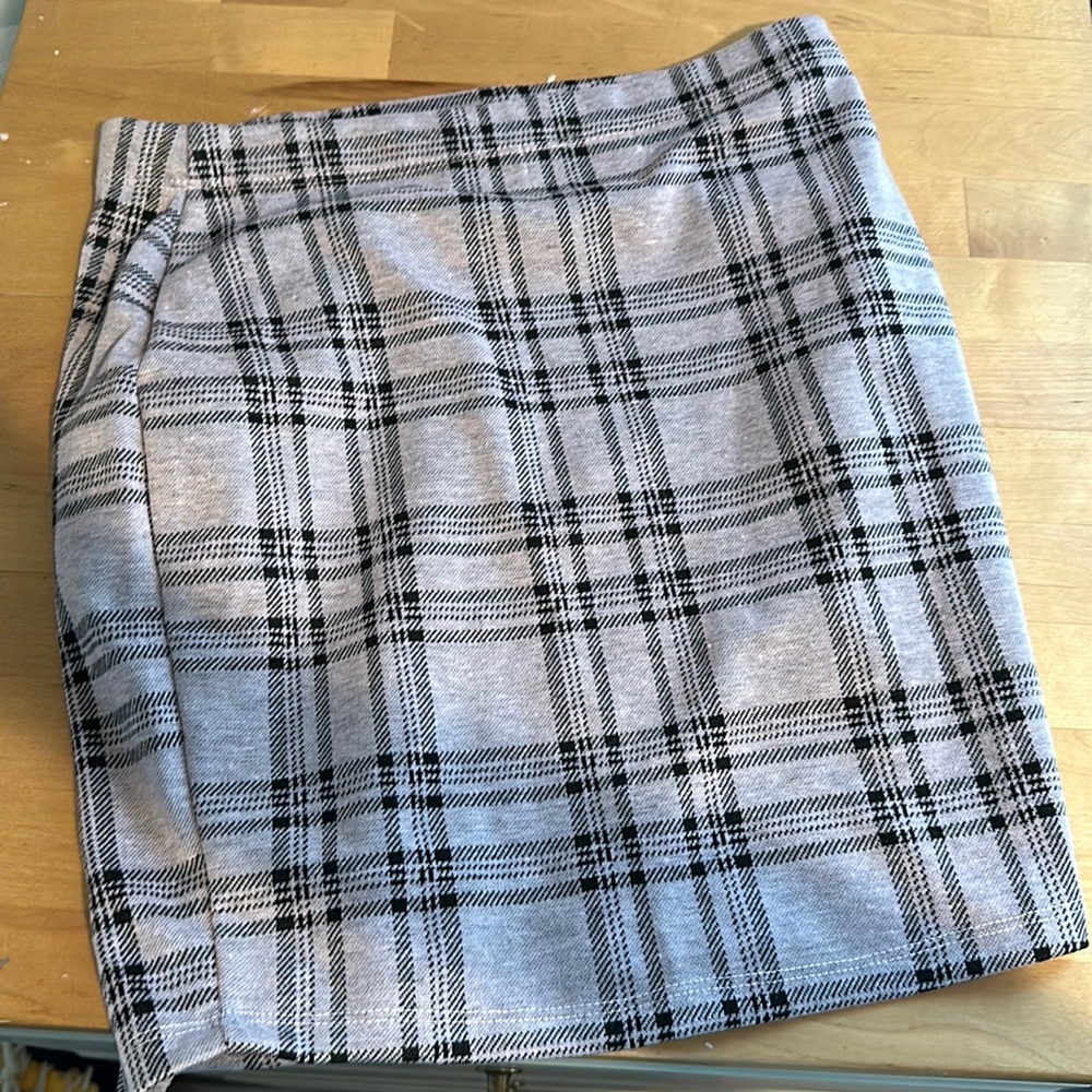 Pink plaid skirt